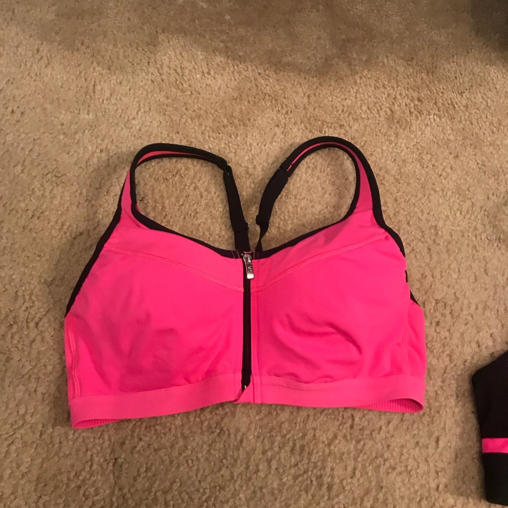 Sports bra Victoria’s Secret
